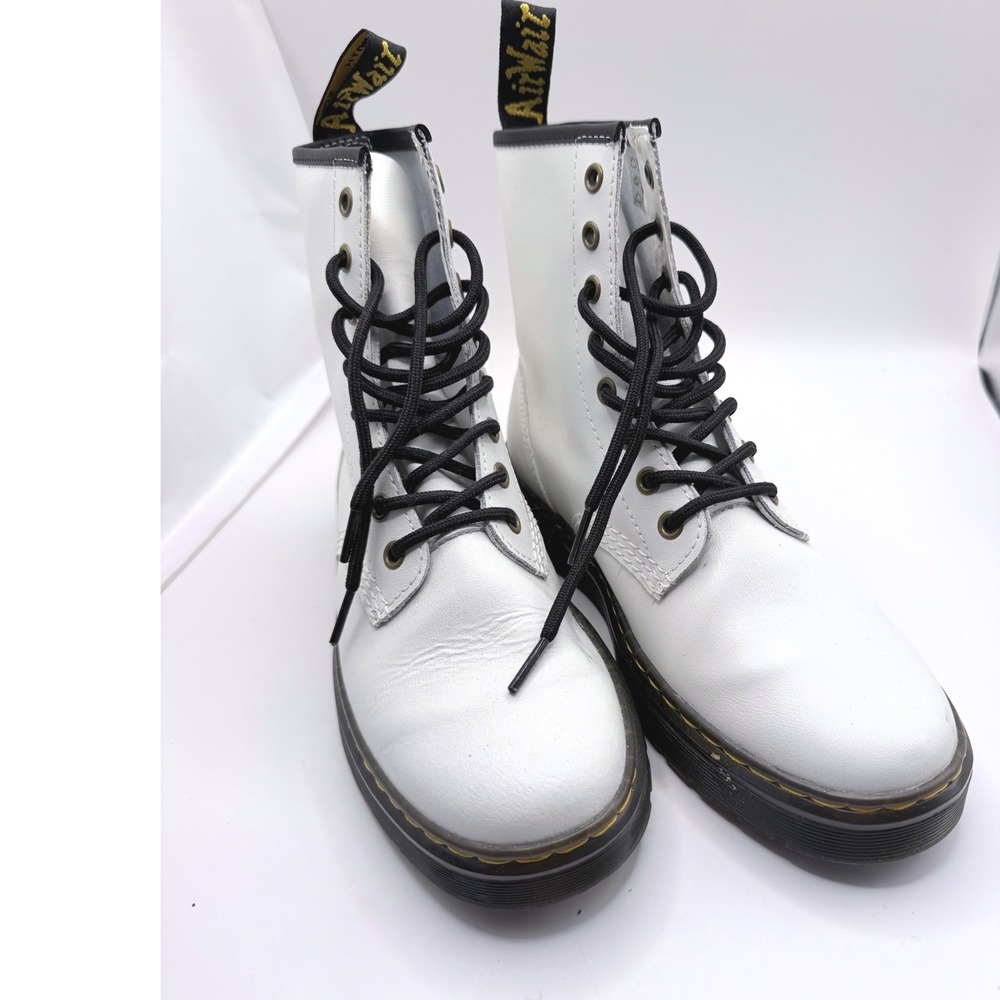 Dr. Martens Zavala Boots Womens 8 White Combat Leather Lace Up